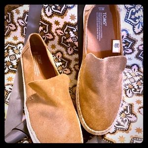 TOMS Tan, Suede Loafers